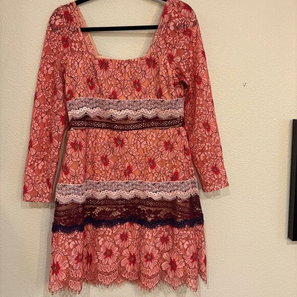 Foxiedox Pink Lace Sadie Mini Dress - Sz 8 - Picture 3 of 4